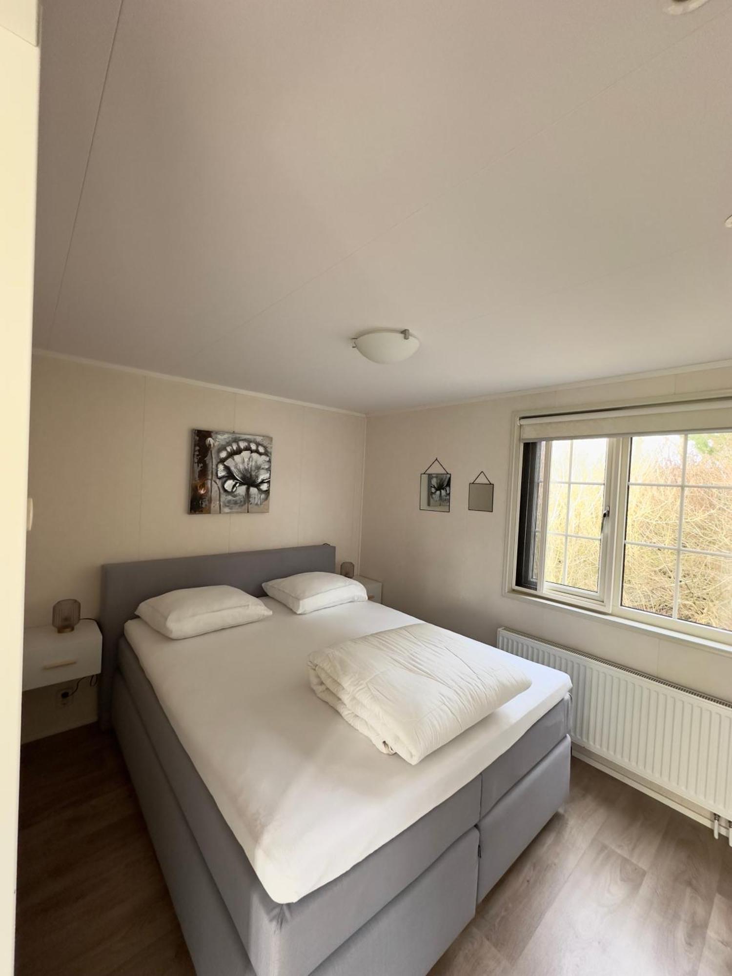 Chalet Sirun Strandcamping Valkenisse, *