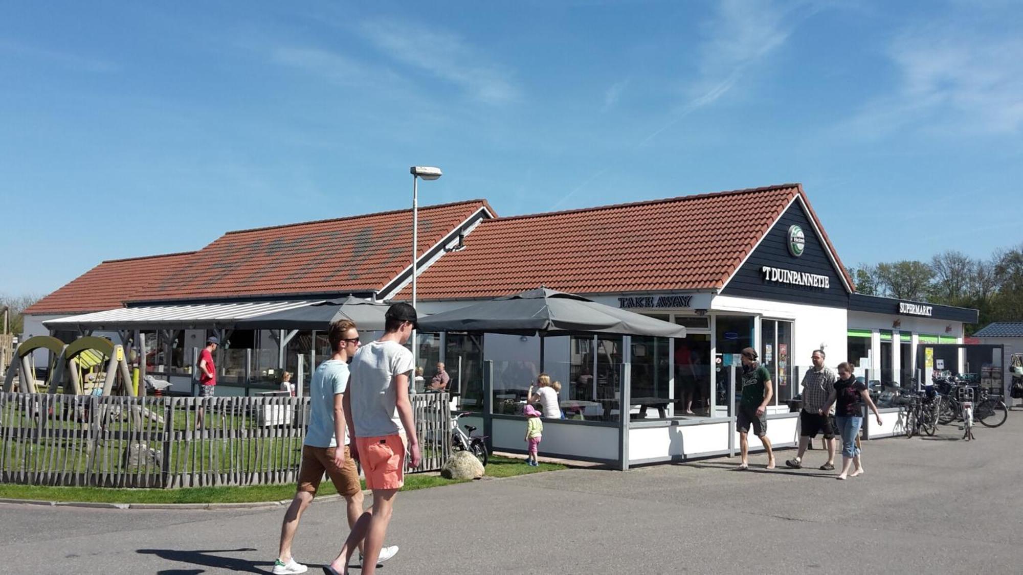 Chalet Sirun Strandcamping Valkenisse,